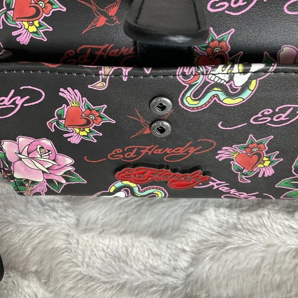 Ed Hardy Women's Zip Around Wallet Black Pink Hearts Roses Skull Tattoos Y2K NWT